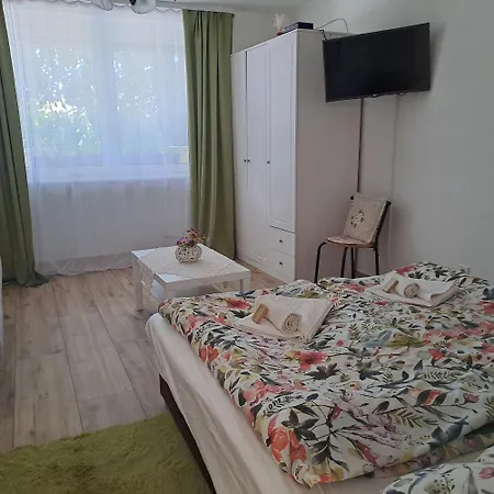 Tuende Lak Appartement