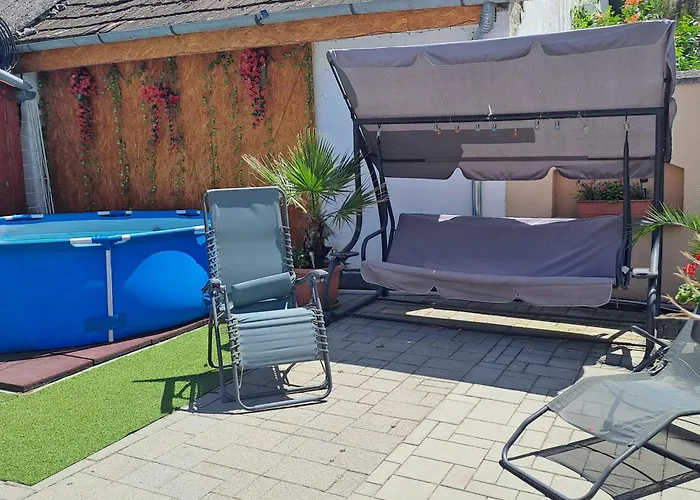 Tuende Lak Apartament