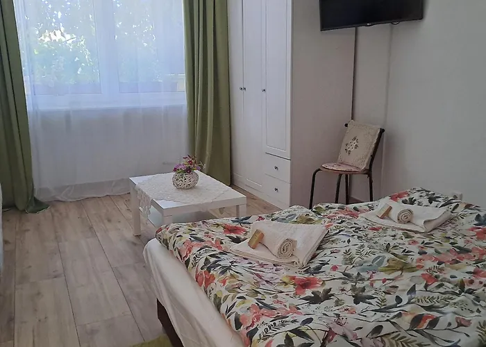 Tuende Lak Apartament